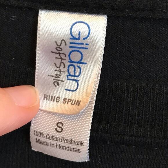 Gildan S SoftStyle cotton Maroon 5 short sleeve t-shirt black - Picture 4 of 7